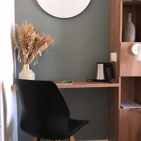 Maison De De Charme 8-10 Personnes Nyaraló *