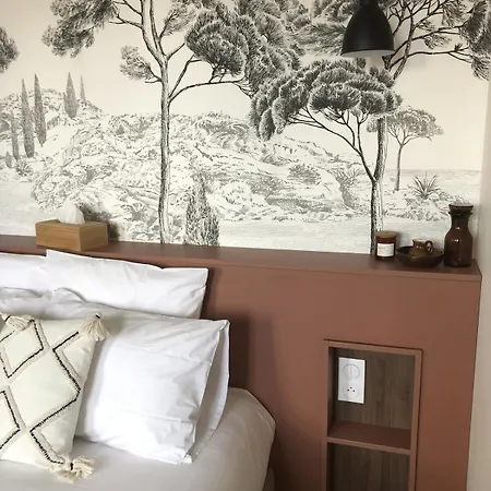 Maison De De Charme 8-10 Personnes Nyaraló *